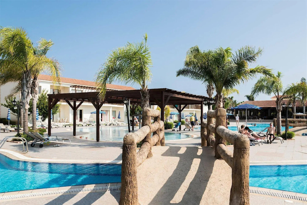 Tsokkos Paradise Holiday Village