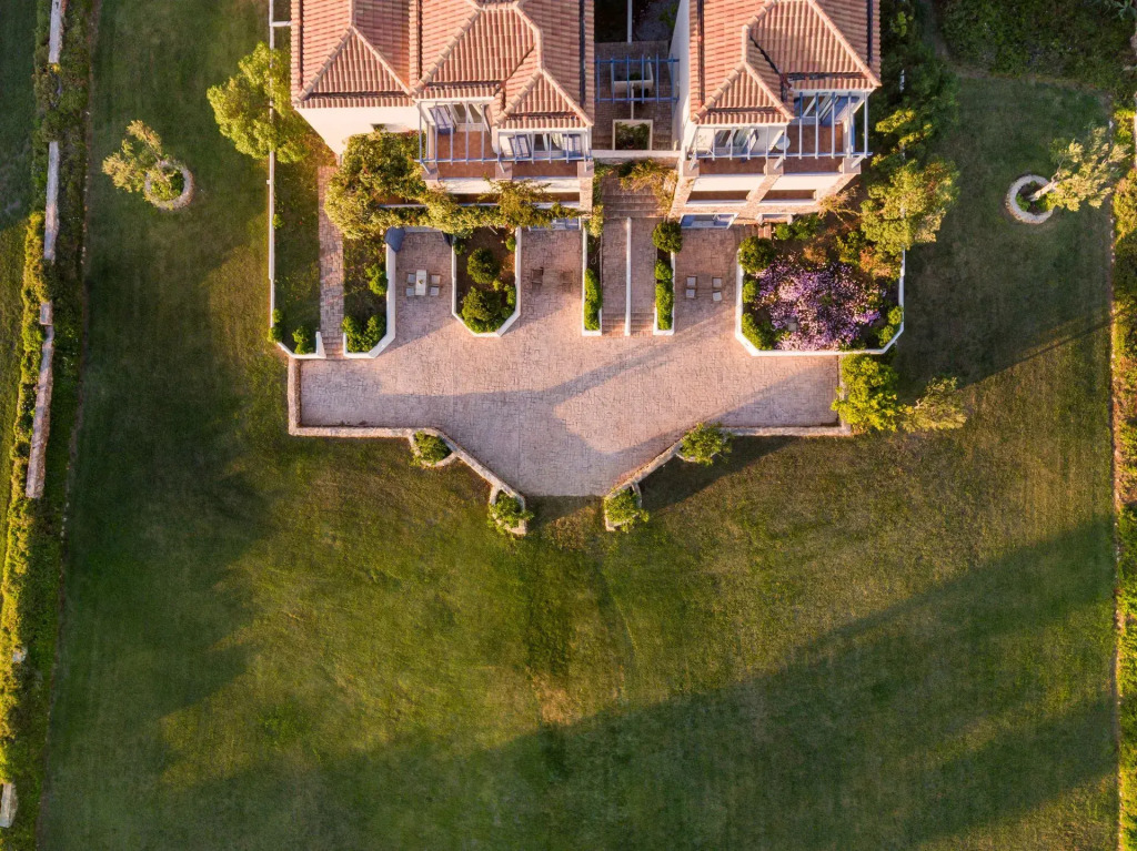 Neapoli Villas
