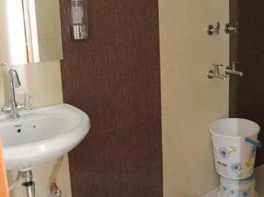 Hotel Grand Residency