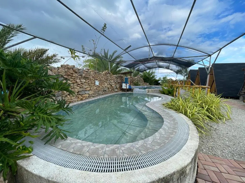 LaSersita Casitas and Water Spa Beach Resort by Cocotel