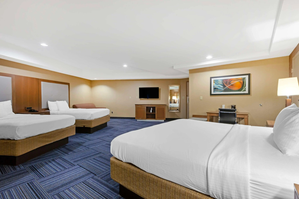 Best Western Summit Inn