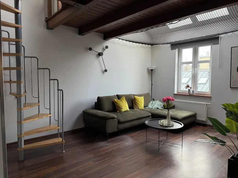 Corner Apartments
