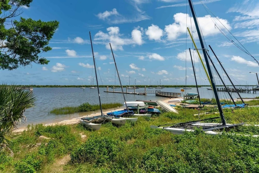 Blessed By The Sea Crescent Beach Activities 2 Bedroom Home
