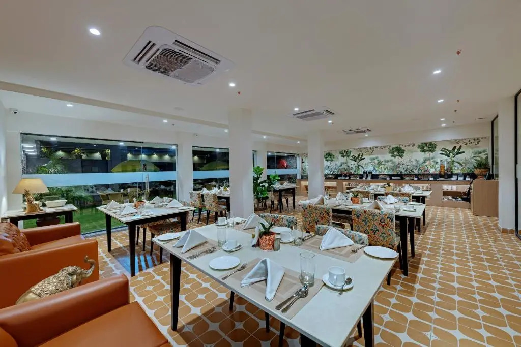 Ahuja Residency GCR