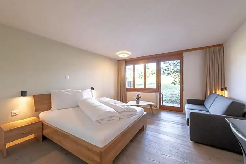 Noah Hotel