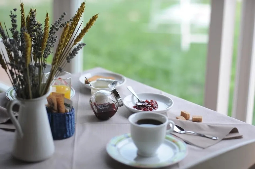 Monte Maino Bed & Breakfast