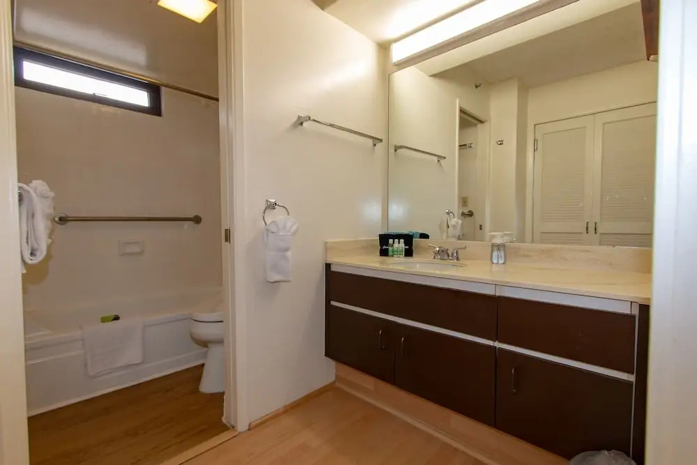 Tower 1 Suite 1013 - Qp 1 Bedroom Condo