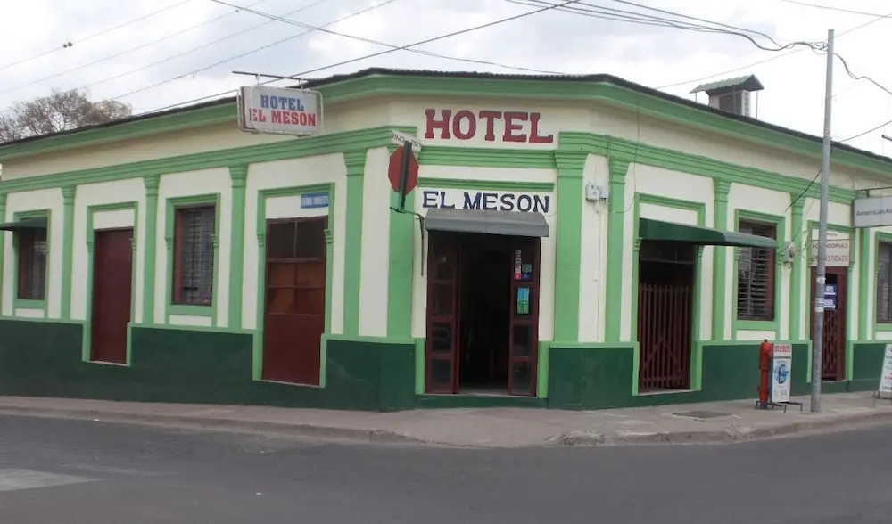 Hotel El Mesón