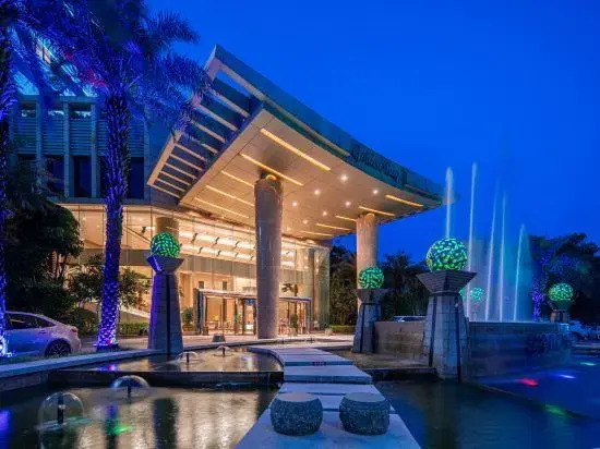 Golden Bay International Hotel