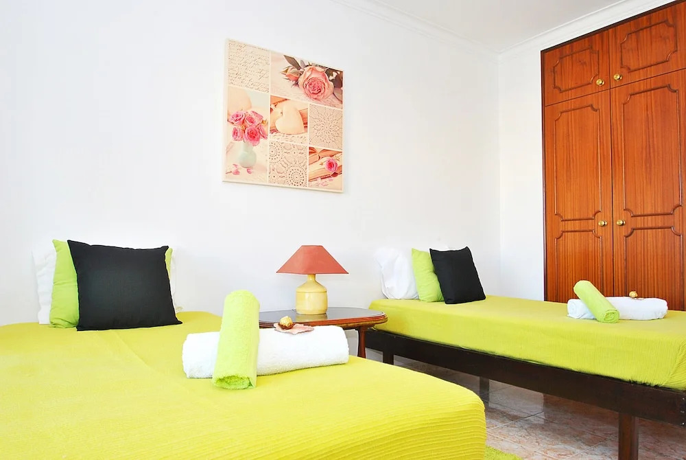 Villa Waikiki - Moradia familiar com BBQ e piscina aquecível