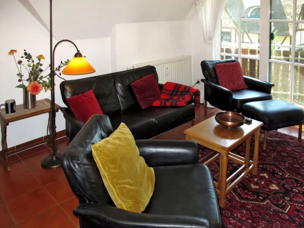Apartment  Born 30110