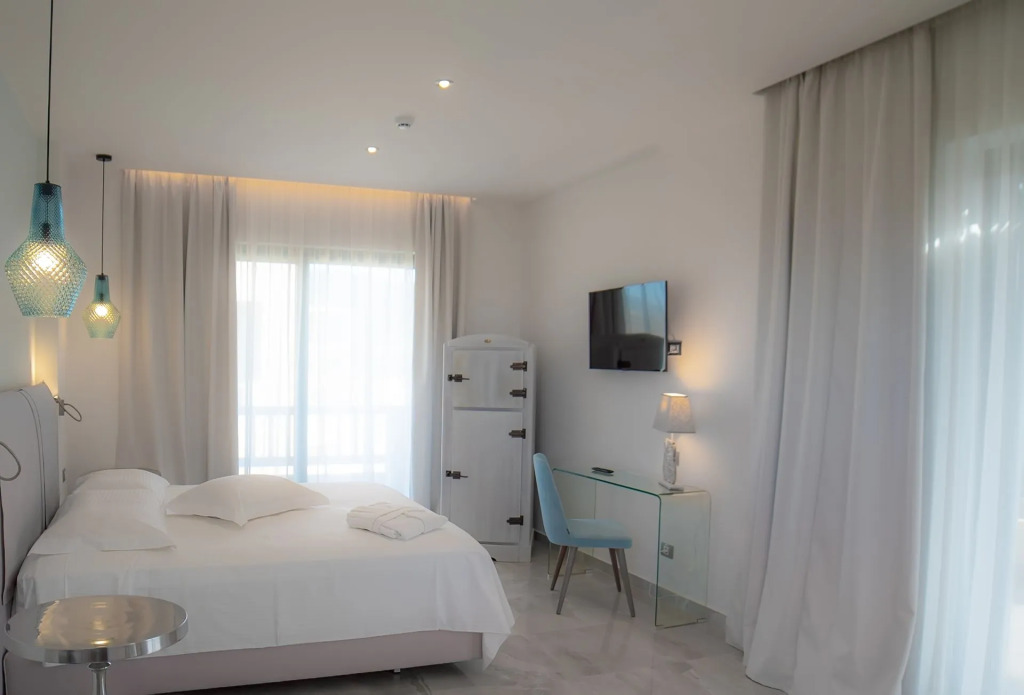 Elysian Luxury Hotel and Spa