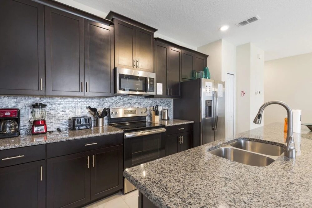Storey Lake - 3062 Gatsby Street