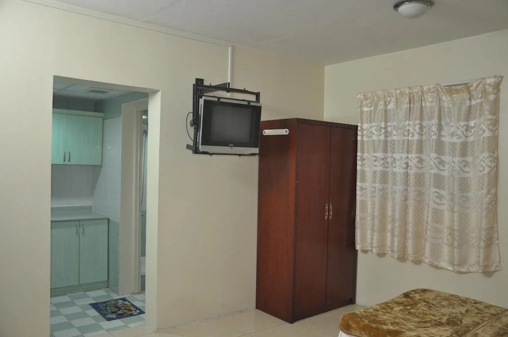 Al Buainain Apartments-Al Madrasah Hotel