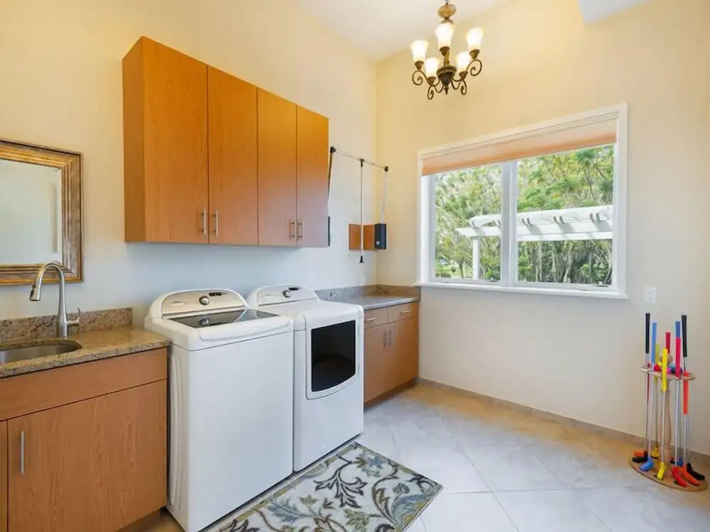 Ov3978 - Formosa Gardens - 7 Bed 7.5 Baths Villa