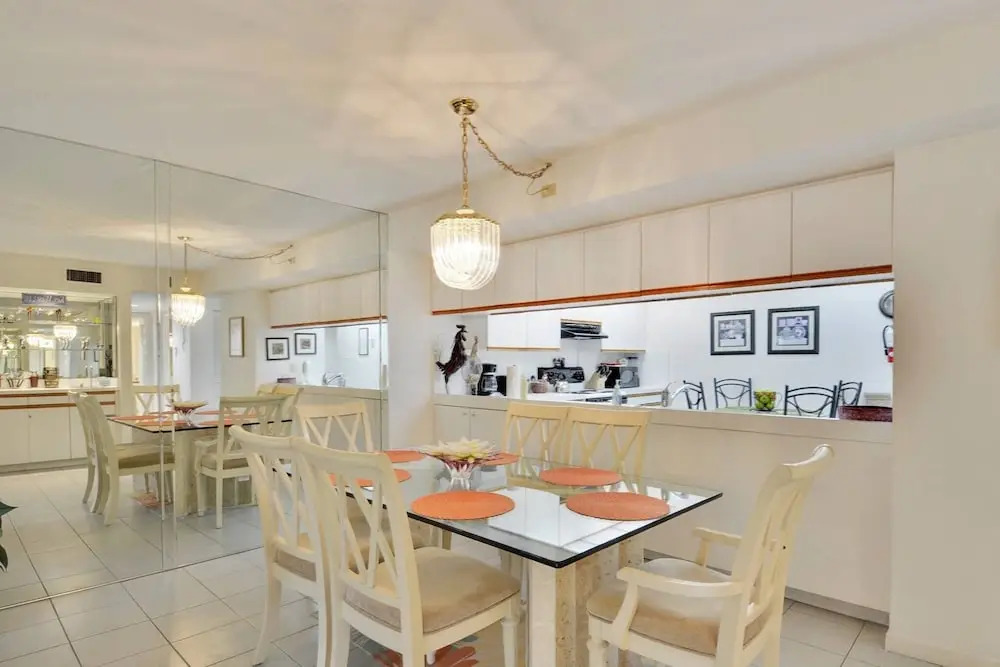 Atlantic Paradise by Avantstay Great Location w/ Balcony, Outdoor Dining & Shared Pool & Hot Tub!