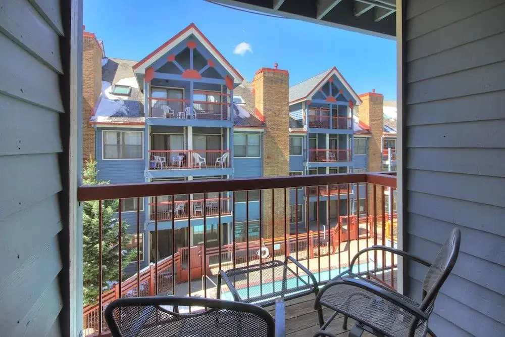 River Mtn Lodge E309