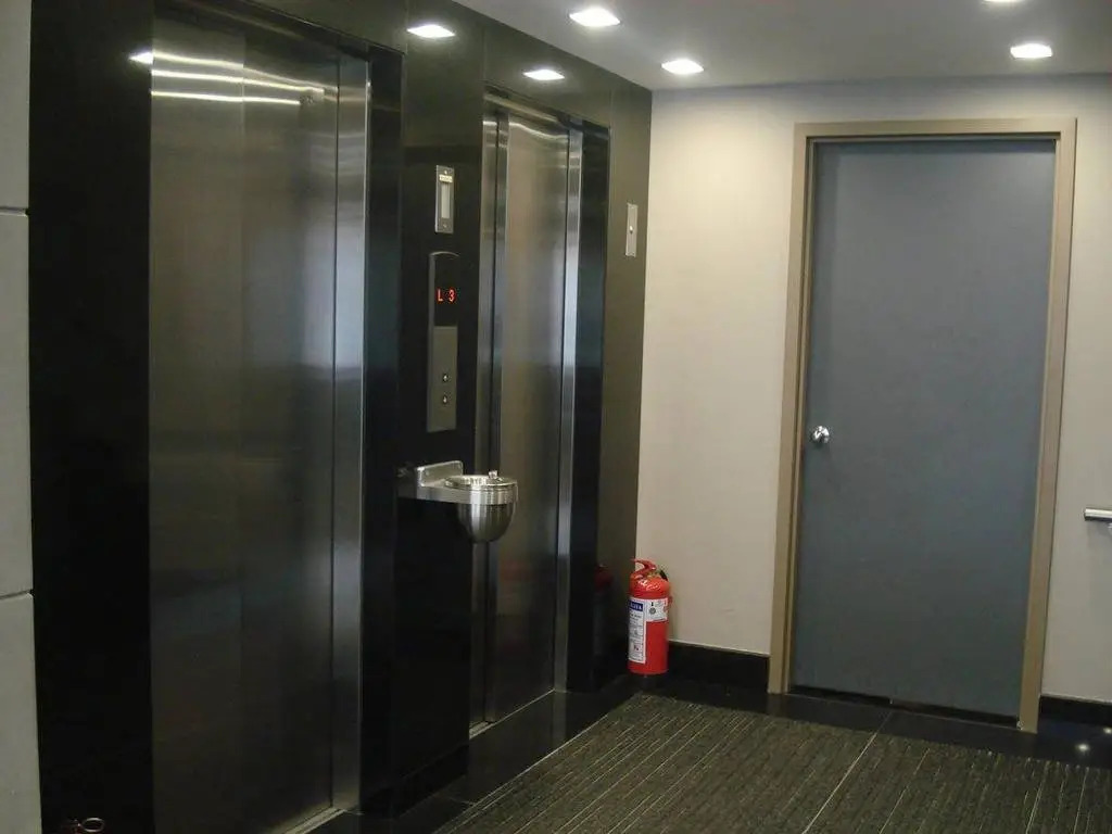 Nippon Hotel