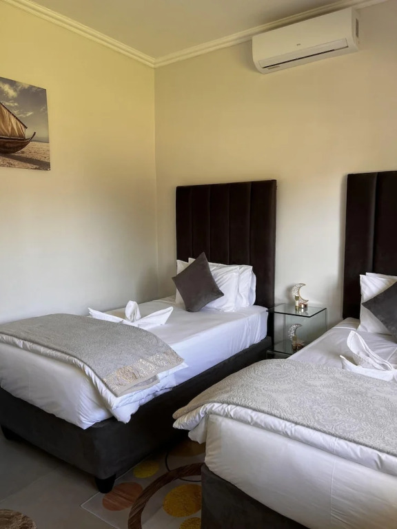 Victoria Falls Estate Villa - 2274