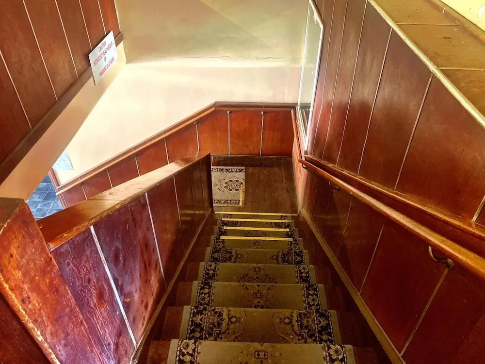 Royal Carrangarra Hotel