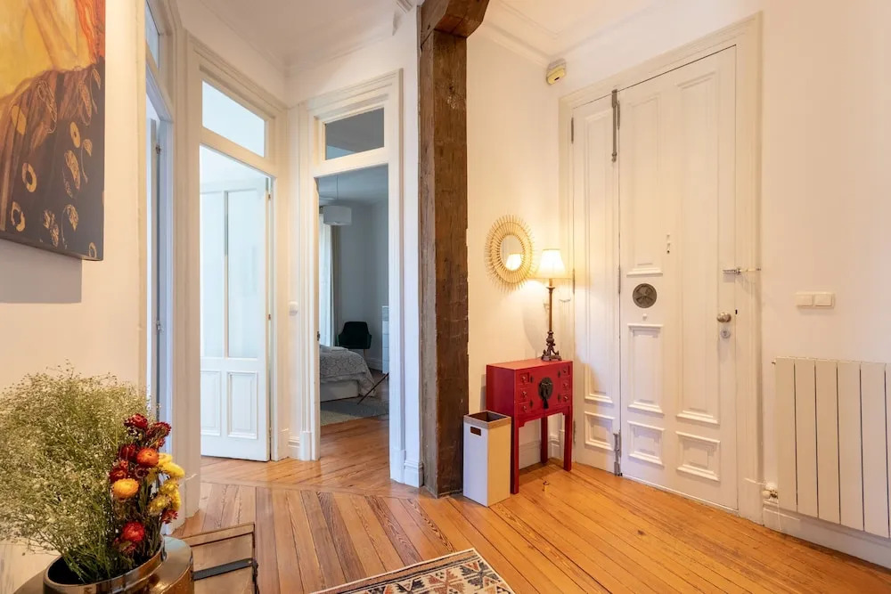 OLD TOWN VII apartment by Aston Rentals