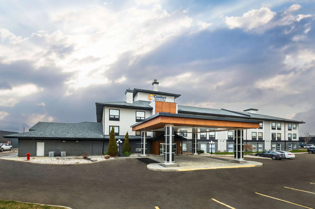 Comfort Inn & Suites