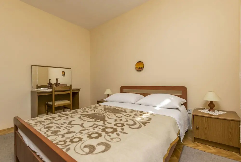 Apartments Zizic