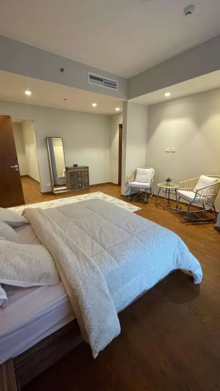 Furnished Apartment in AEON Compound805
