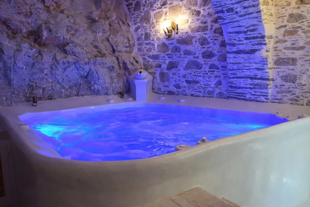 Apartment With one Bedroom in Ano Syros, With Wonderful sea View, Furnished Terrace and Wifi - Near the Beach