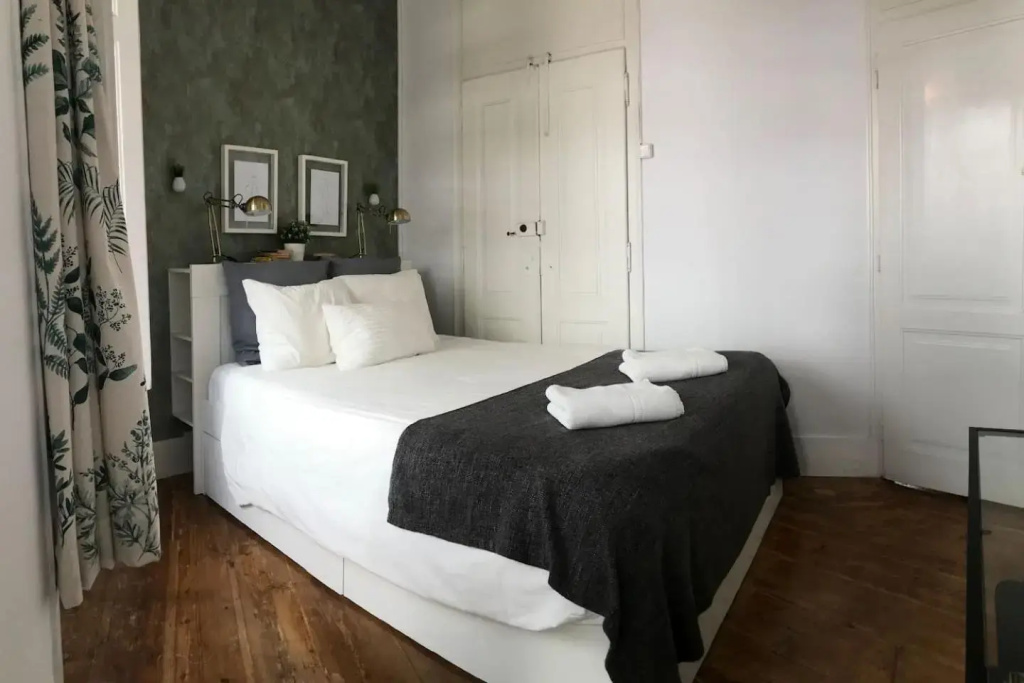 Príncipe Real - 3 Bedroom Apartment with Terrace