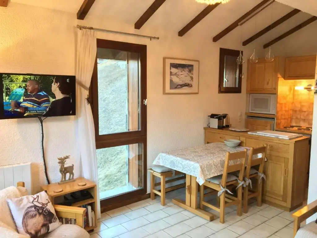 Appartement Courchevel 1650, 2 pièces, 4 personnes - FR-1-563-49