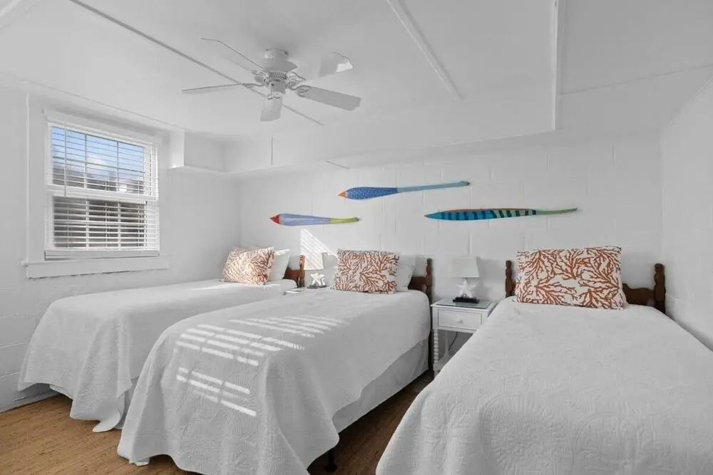 Sunset Shores 5 Bedroom Home
