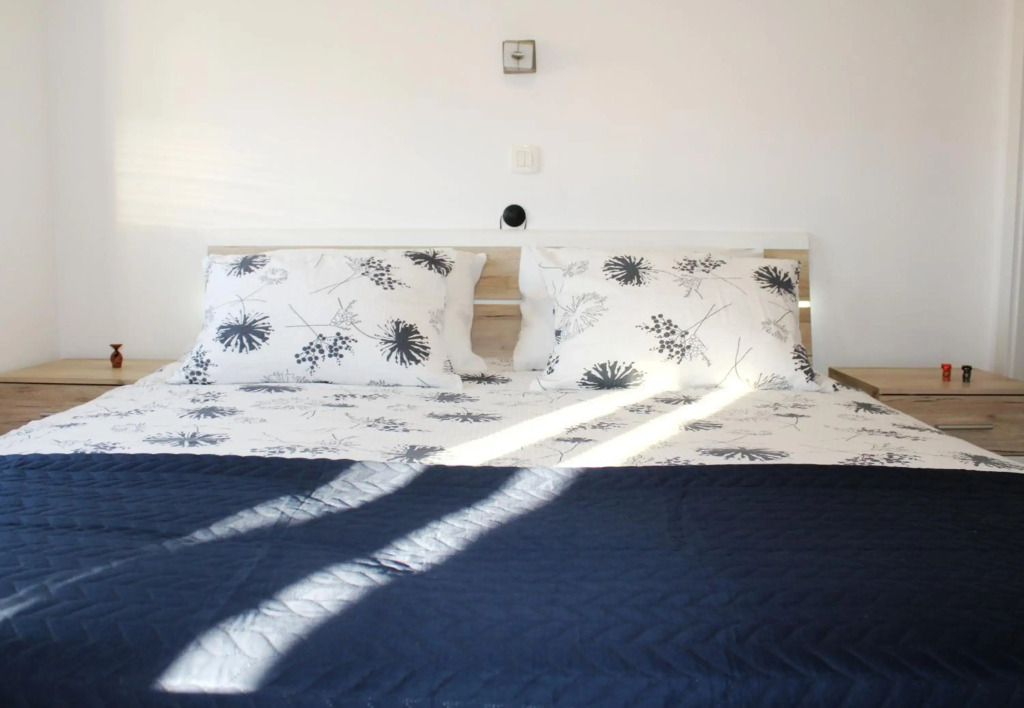Entire rental unit LIMA *free parking space