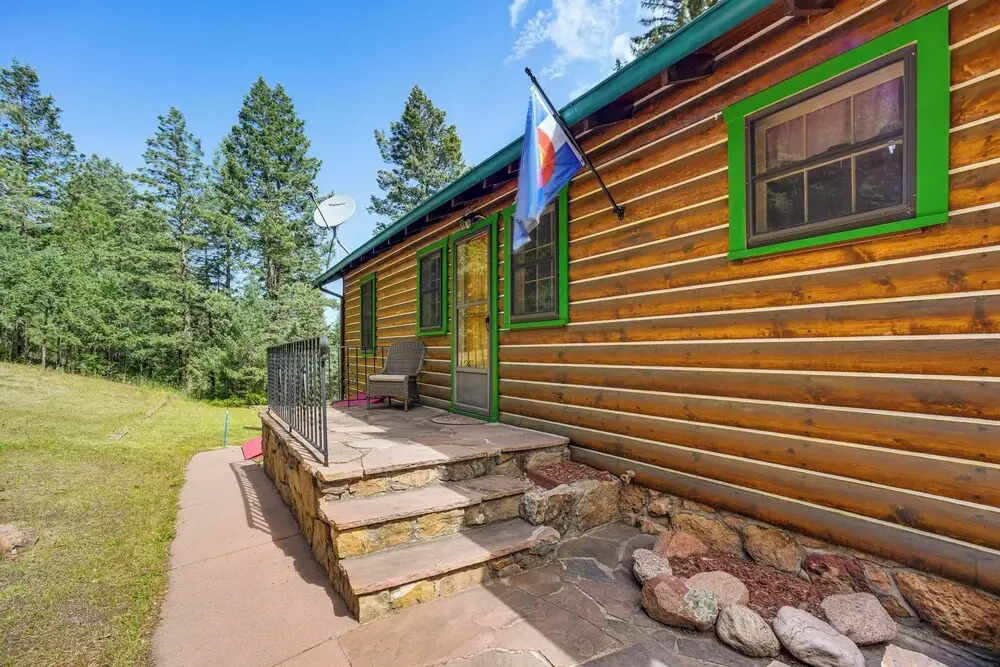 Mtn-view Cascade Cabin Near Garden of the Gods!