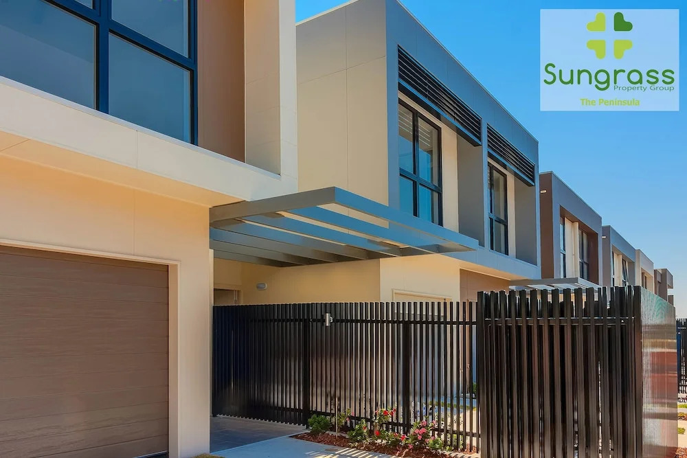 Peninsula Apartments Hosted by Gold Coast Holiday Stays