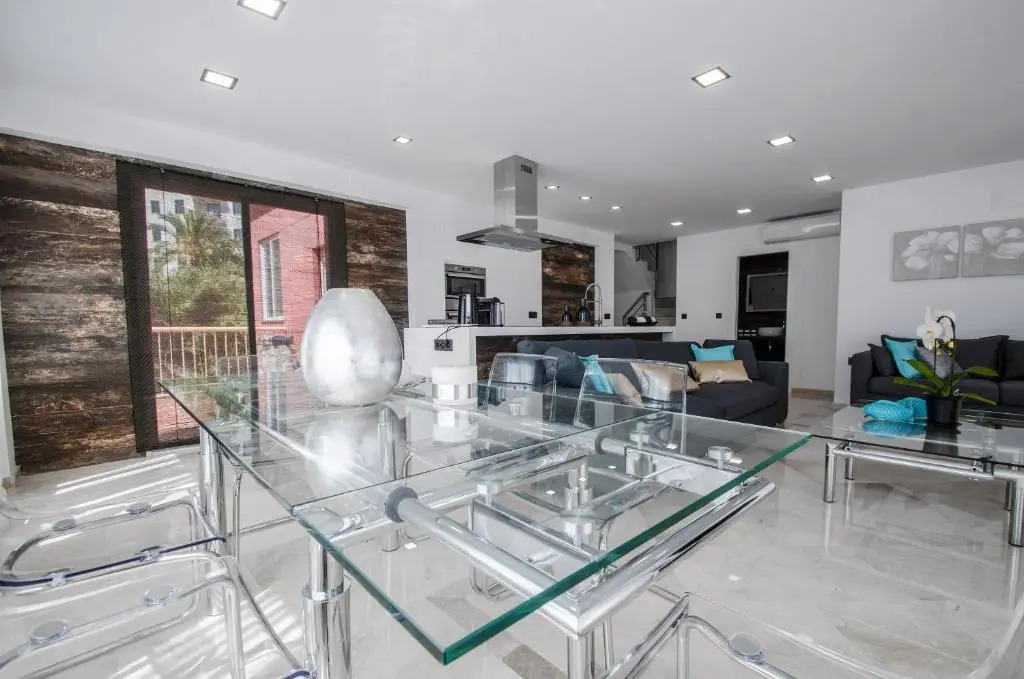 Gorgeous 170 Sq.M. Penthouse with Sea View Terraces