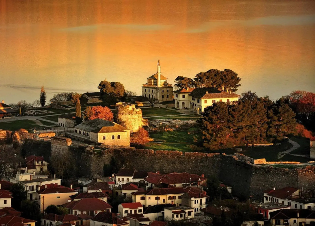 KAMARES Historic Boutique Hotel & Spa