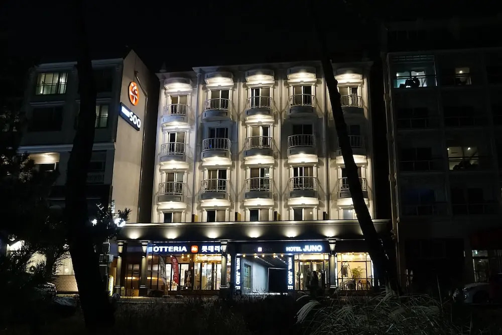 Hotel Juno