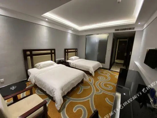 Yangchun Haiyue Bay Business Hotel