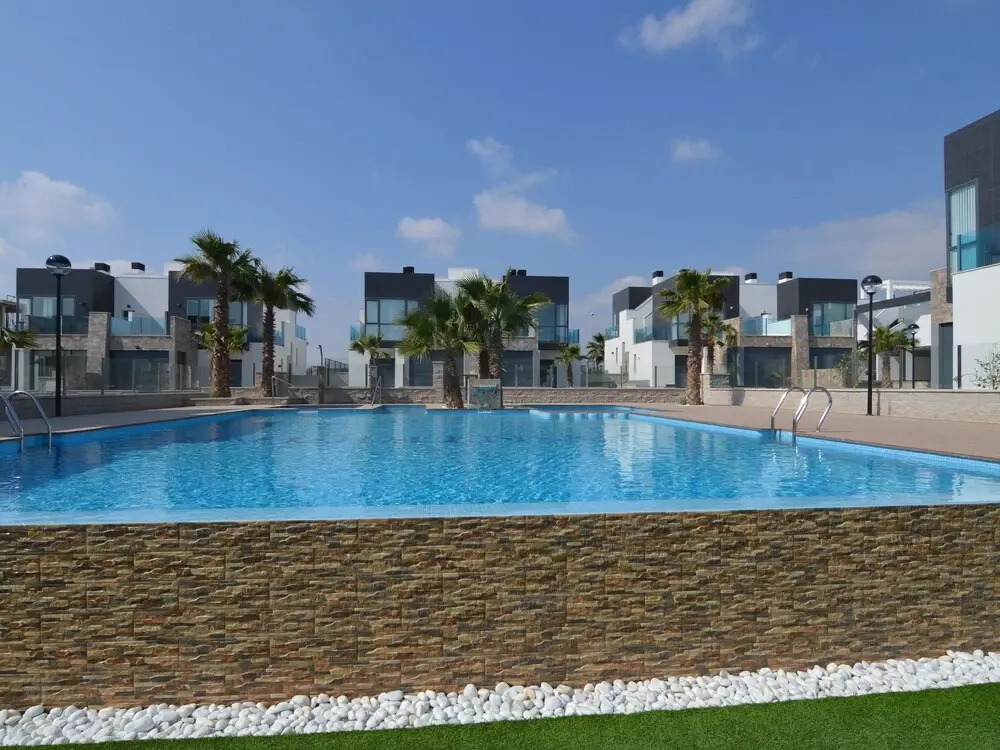 Chic Holiday Home in Orihuela Costa With Swimming Pool