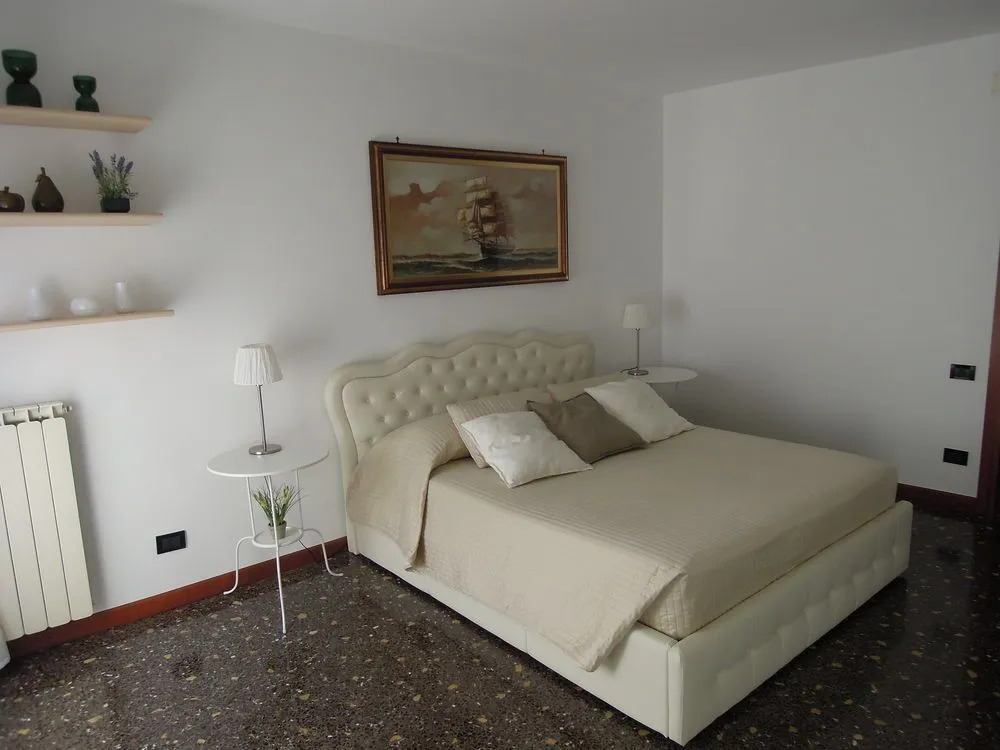 Ca Delfina Holiday Home