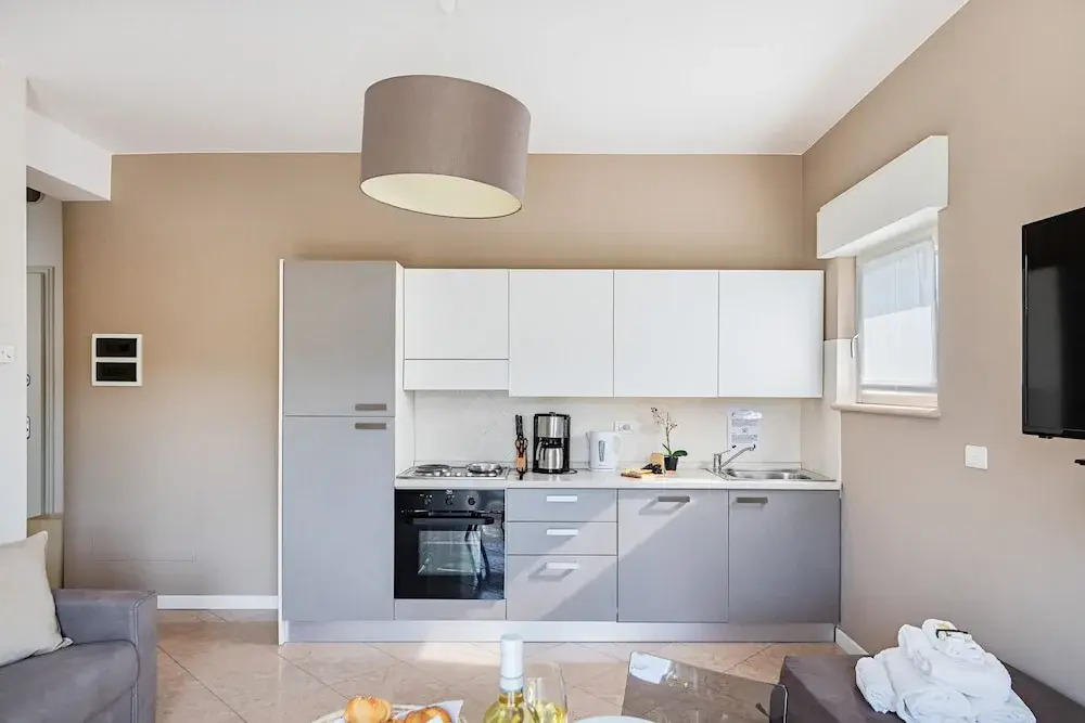 Residenza Miralago - 17 Versilia - LOC BK