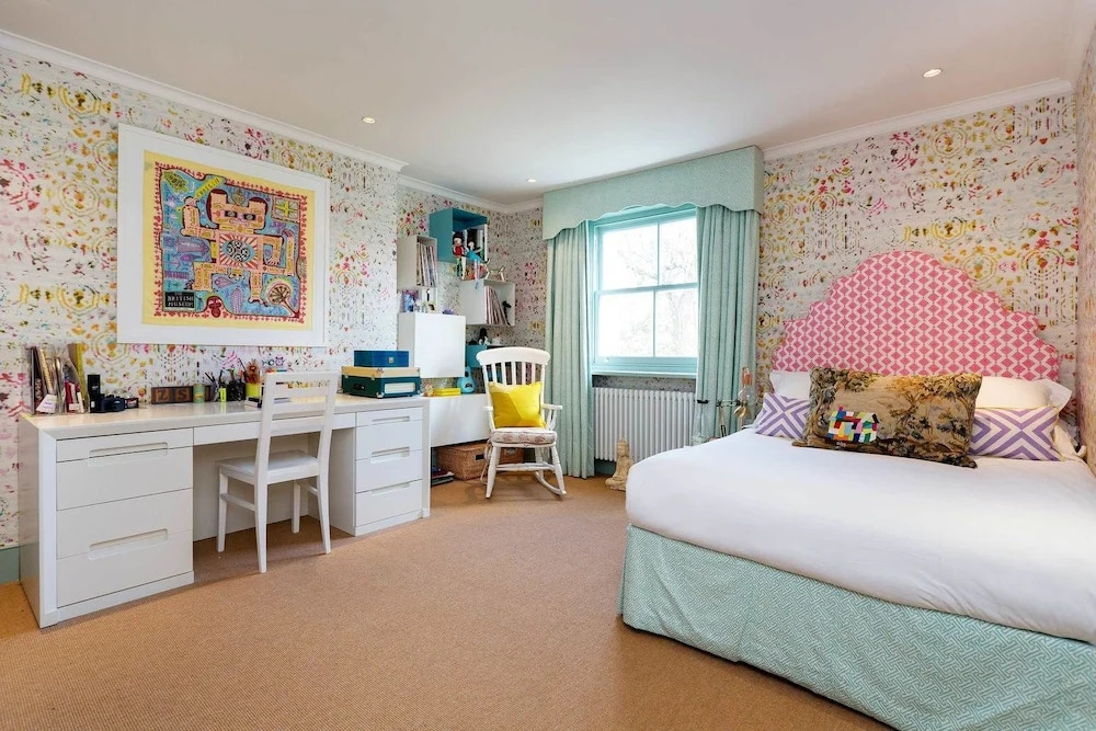 Veeve - Grand Notting Hill