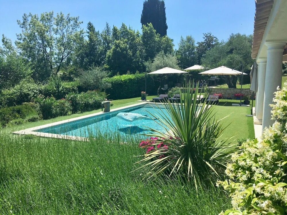 Mediterranean, Luxury Villa With Private Pool, on Beautiful Domaine de Malbosc