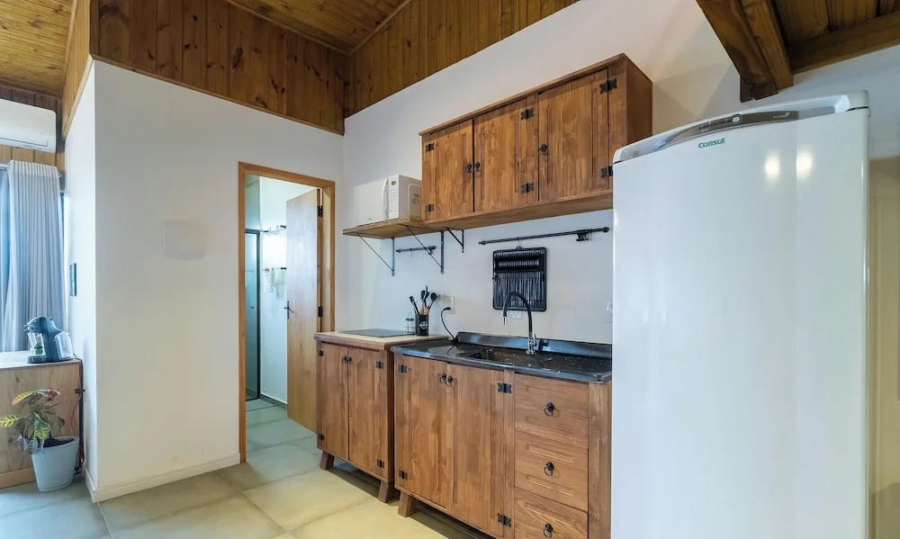 Your Getaway in Florianopolis, Just Minutes From the Beach NDE