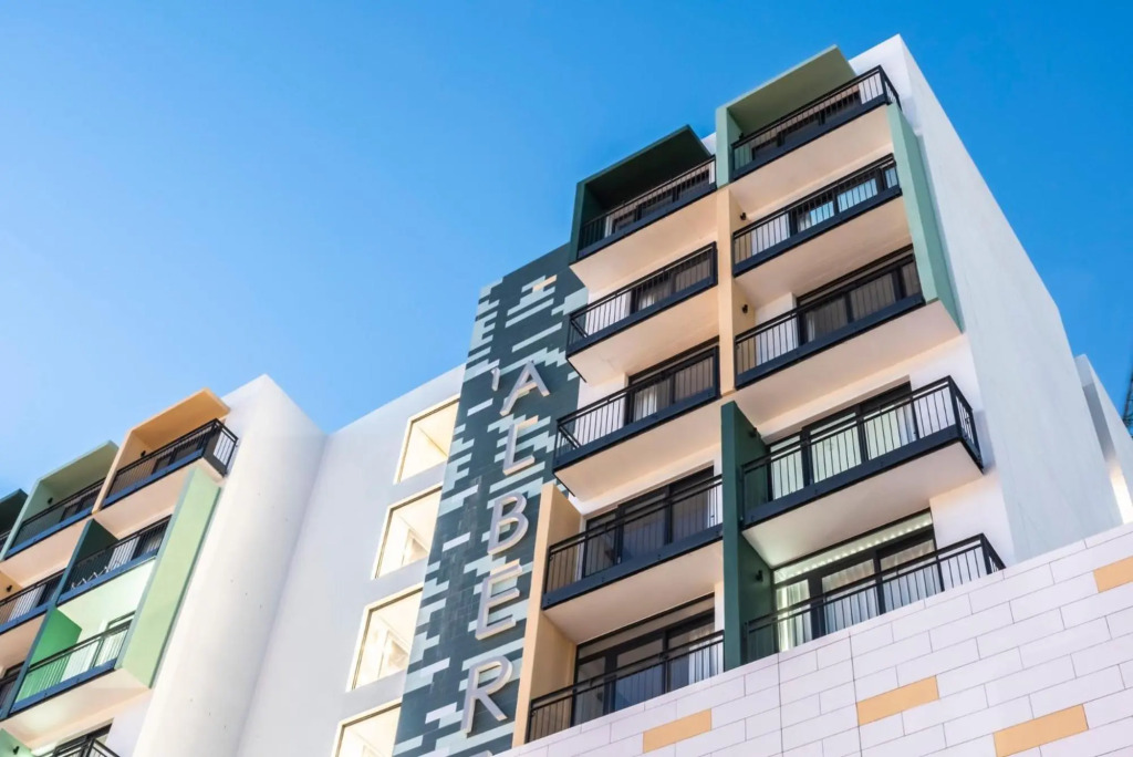 Table Mountain 6 Sleeper luxury condos 3 Seperate Studios Apartments
