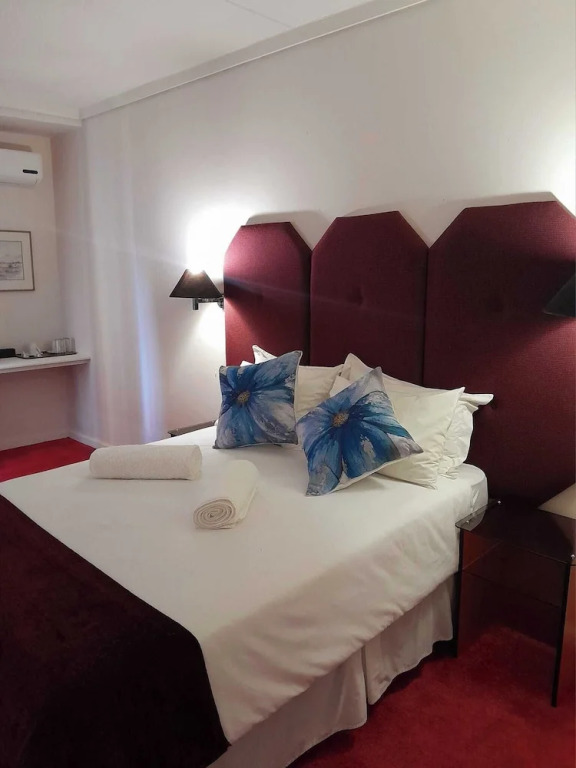 Canyon Hotel