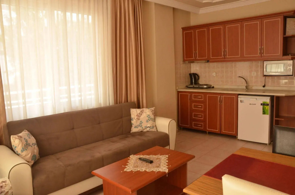 Twin Apart Hotel