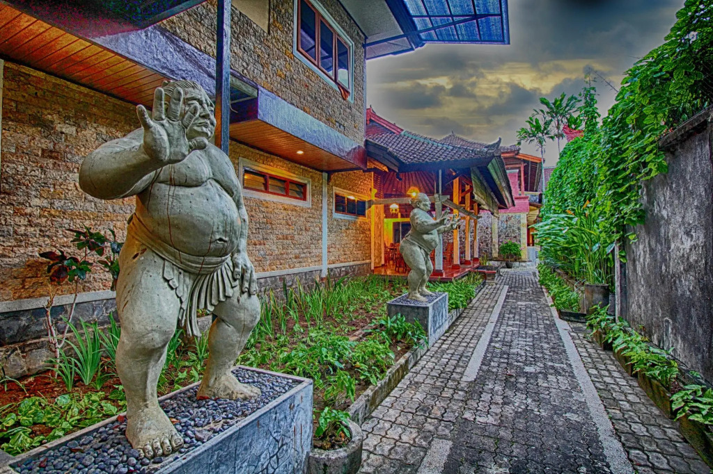 Paradiso Beach Inn