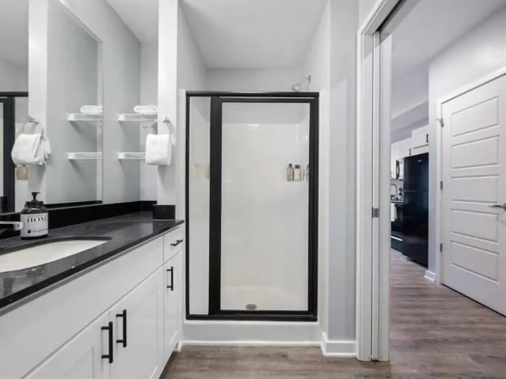 CozySuites at Lawrenceville